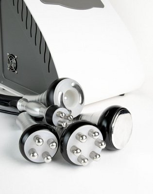 Многофункциональный аппарат для лица и тела: RF лифтинг, кавитация, микротоки, вакуум Bio Sonic 1400 фото 2